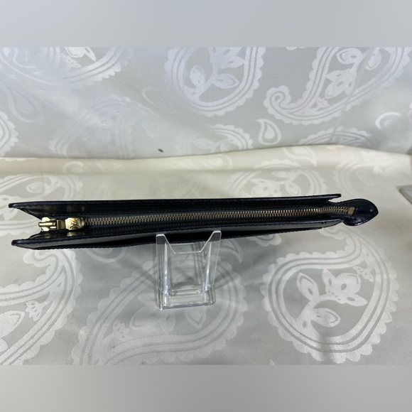 LV Epi clutch VGUC - Picture 3 of 10